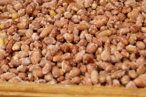Organic Peanuts Roasted and Salted - Image 2
