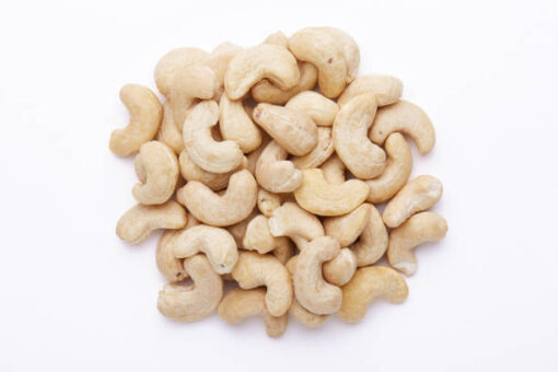 Organic Cashew Nuts - Image 2